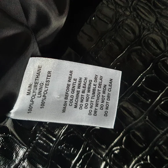 Atmos&Here Bianca Belted Mini Skirt faux Leather size 8 Black NWOT - Picture 7 of 7